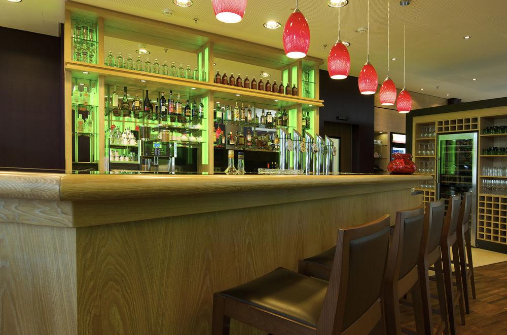 Courtyard By Marriott Vienna Prater/Messe Hotel Ngoại thất bức ảnh