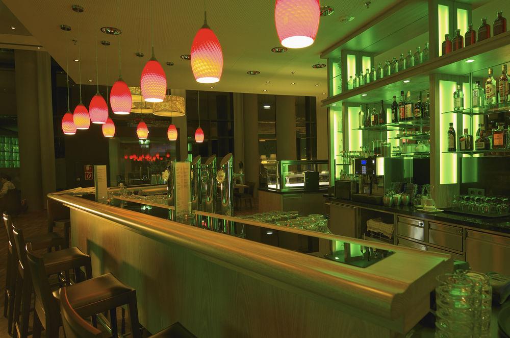 Courtyard By Marriott Vienna Prater/Messe Hotel Ngoại thất bức ảnh