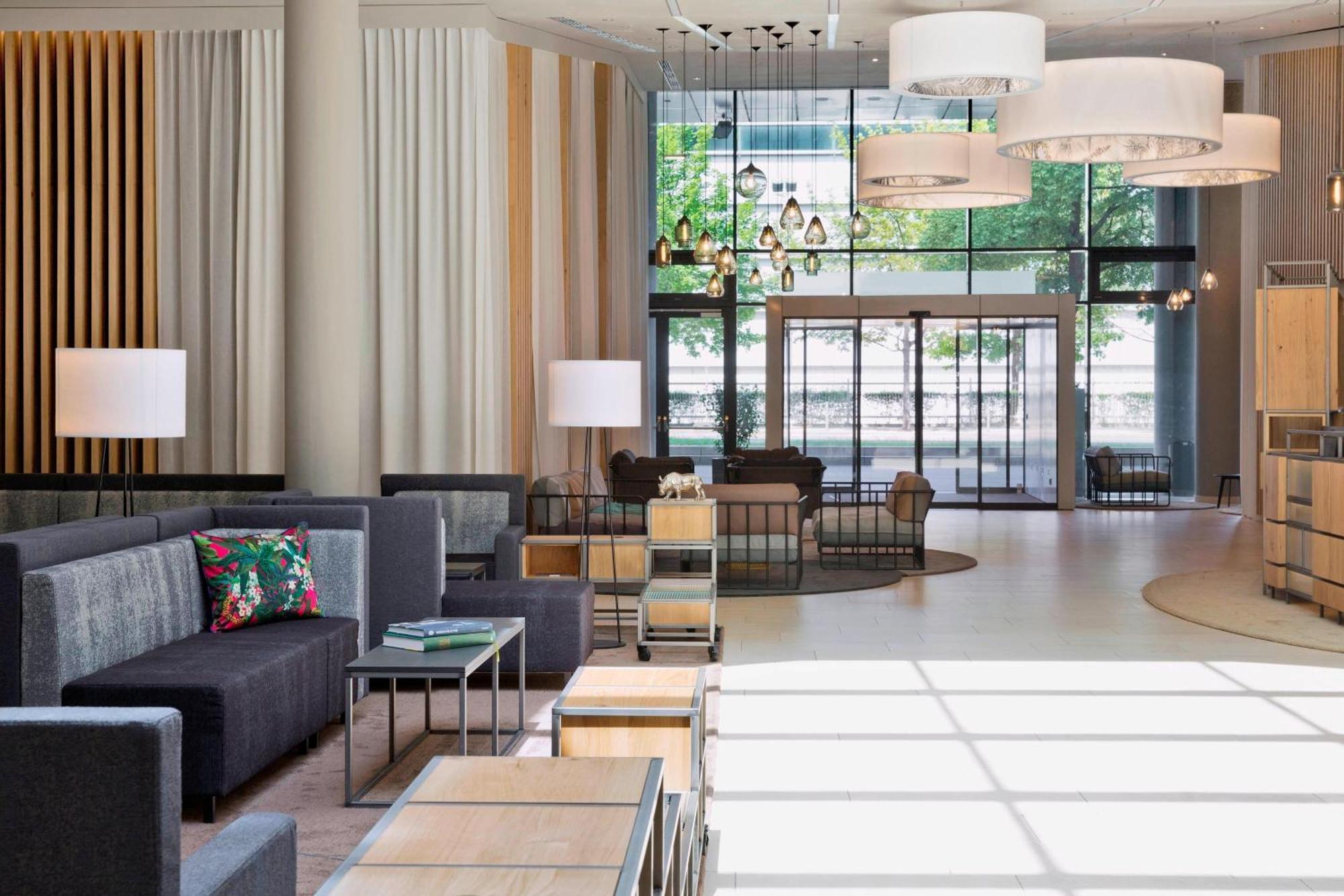 Courtyard By Marriott Vienna Prater/Messe Hotel Ngoại thất bức ảnh