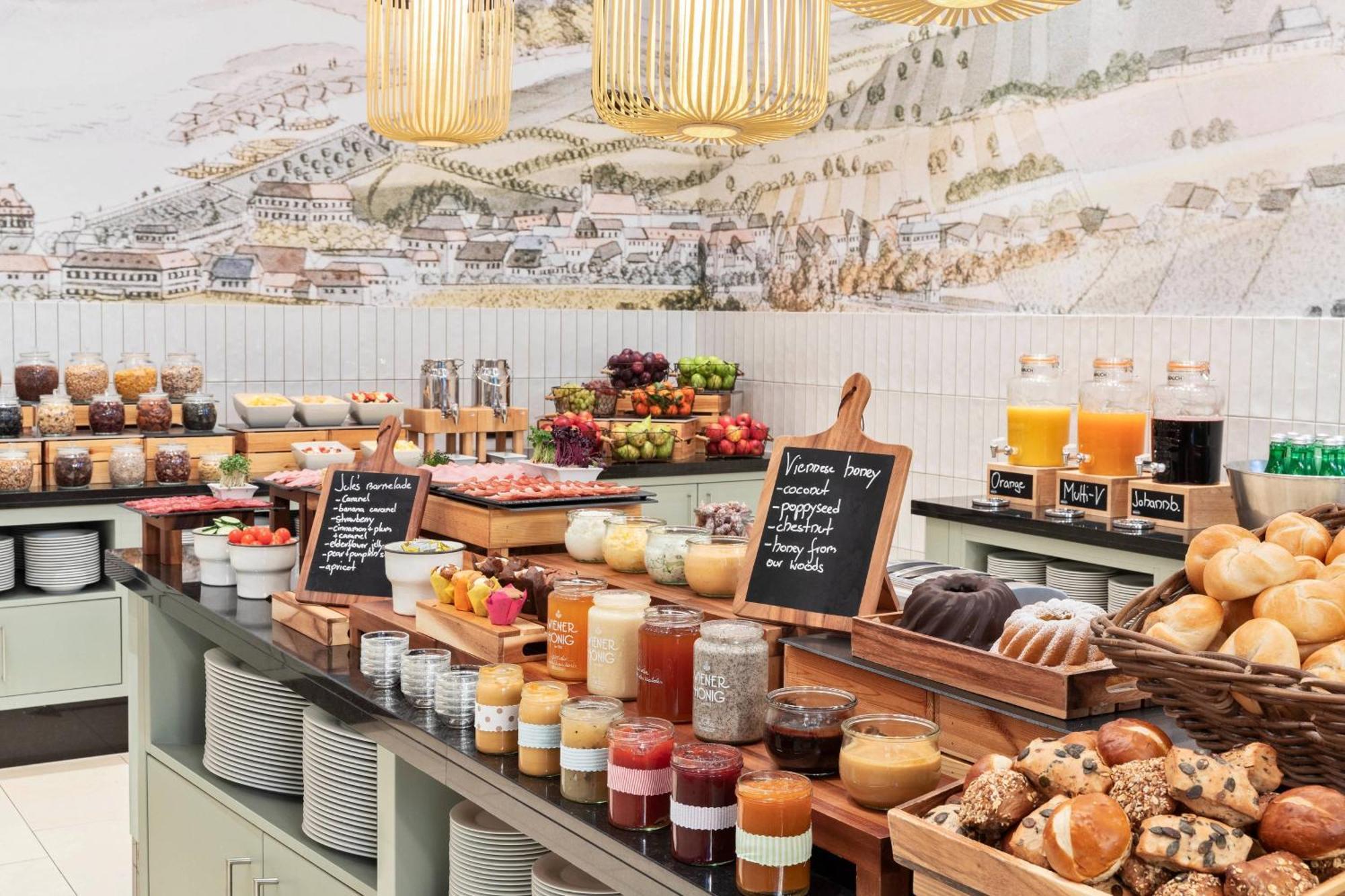 Courtyard By Marriott Vienna Prater/Messe Hotel Ngoại thất bức ảnh