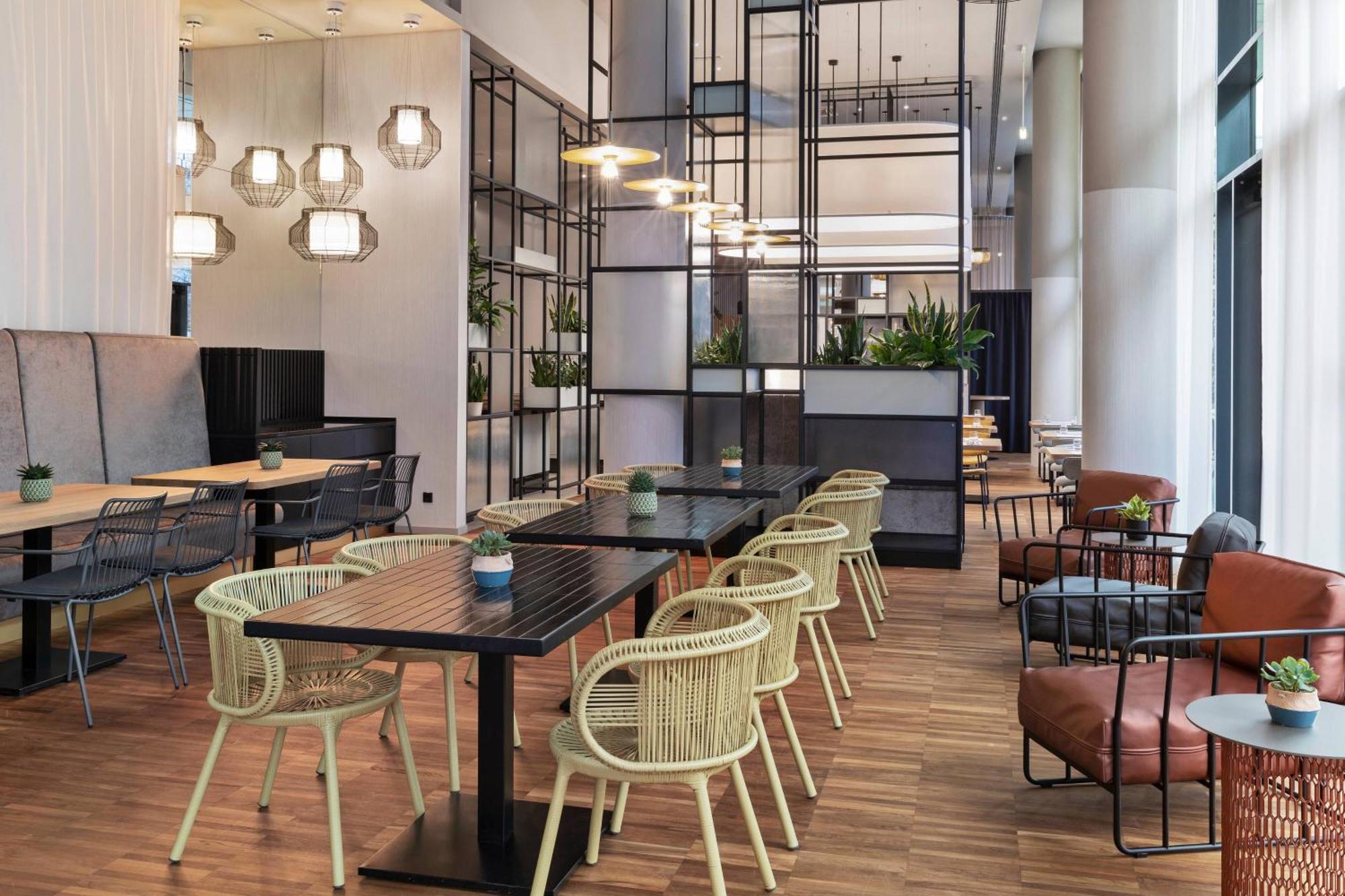 Courtyard By Marriott Vienna Prater/Messe Hotel Ngoại thất bức ảnh